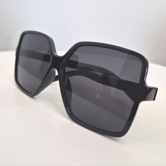 Oversized Square Black Sunglasses Retro 90s Y2K Statement Shades - Picture 9 of 10